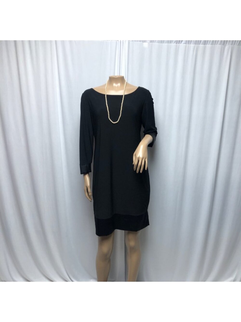 Blu Sage Dress Womens Size Small Black Stretch Satin Trim Classic Shift